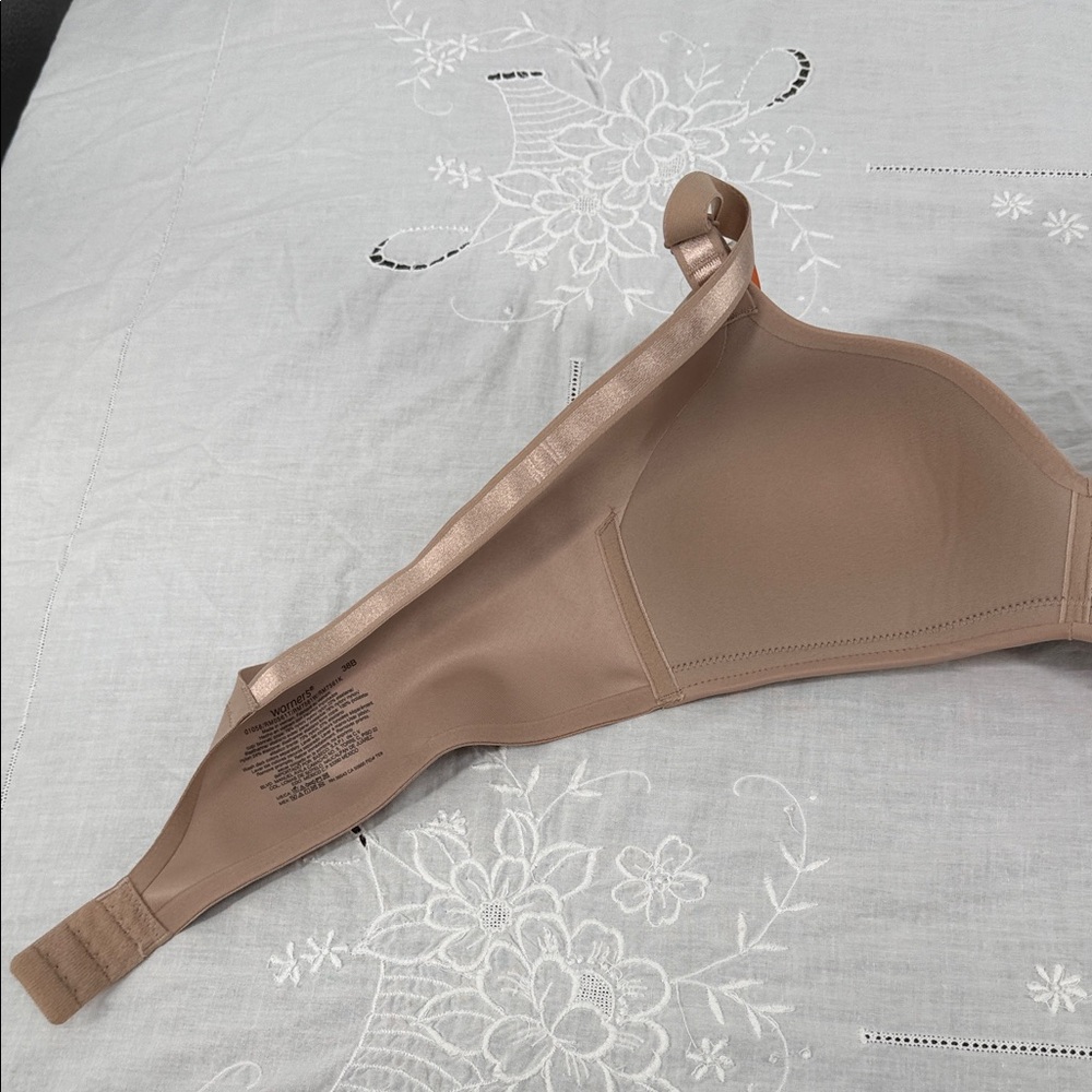 Warner's Bra Wm 38 B No Side Effects Wireless Seamless T-Shirt Nude Neutral Tan - Picture 9 of 10